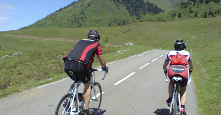 Ejercitar al aire libre es mucho más llevadero (Koro Gabiola Colina - Flickr)